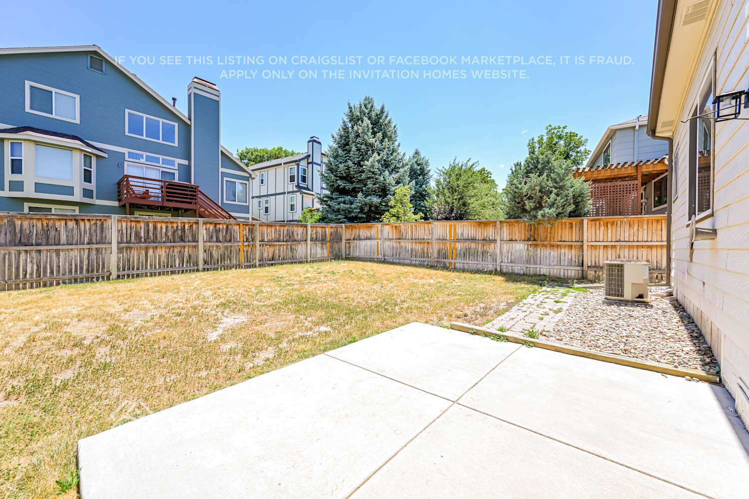 Building Photo - 9636 Lameria Dr
