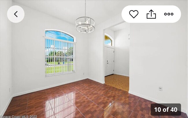 Building Photo - 525 Justine Ave NW