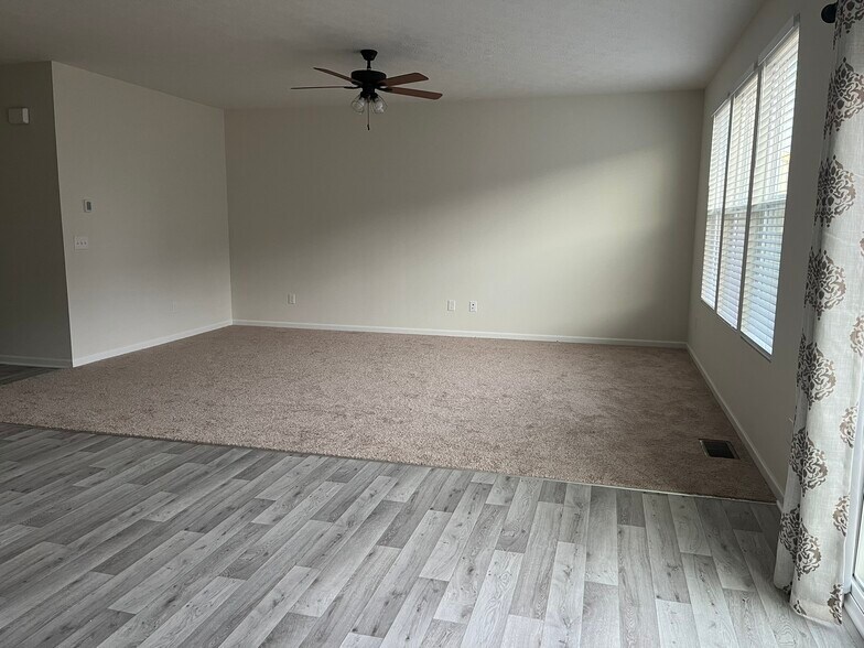 Building Photo - 151 Figleaf Ln