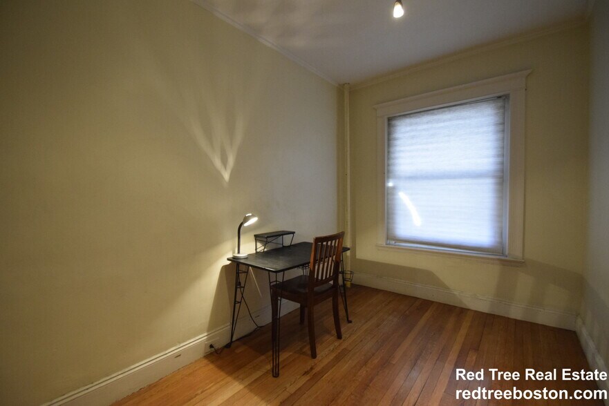 Building Photo - 1251 Commonwealth Ave