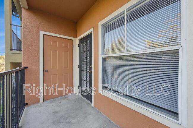 Building Photo - 6071 Westgate Dr