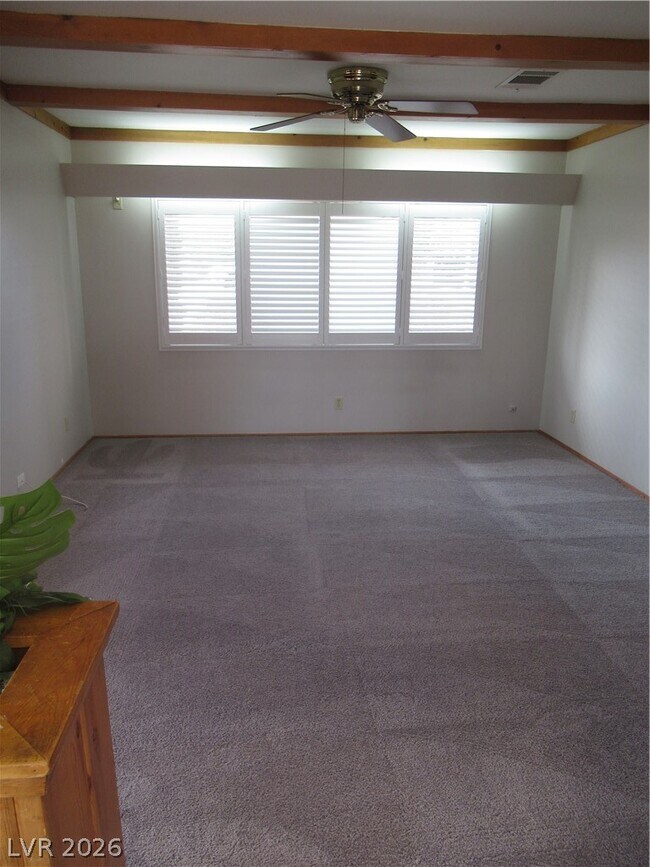 Building Photo - 107 E Pacific Ave