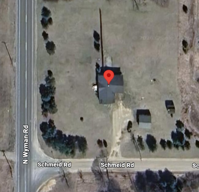 Building Photo - 3 bed / 2 bath, single family, detached garage