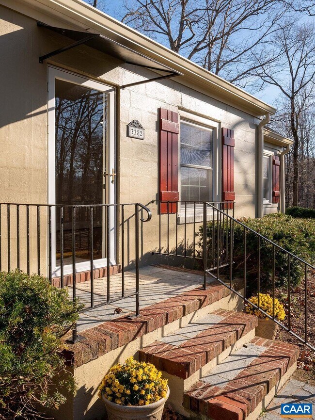 Building Photo - 3382 Stony Point Rd
