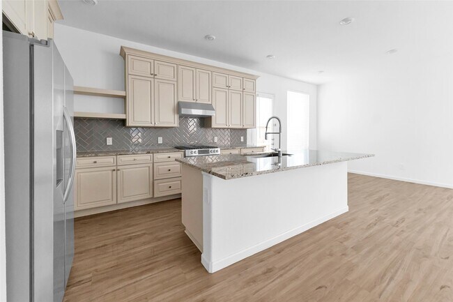 Building Photo - 1426 Northwood Blf Ln