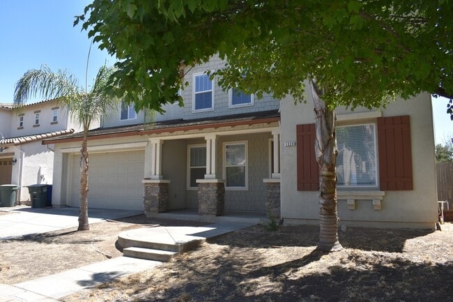 Building Photo - 1220 CAVALAIRE Ct