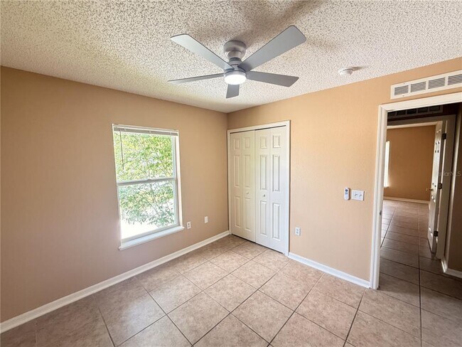 Building Photo - 4 Princess Geraldine Pl