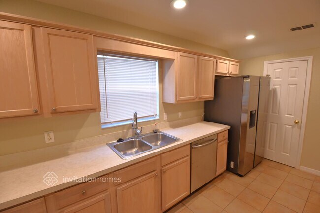 Building Photo - 2107 Hatteras Point