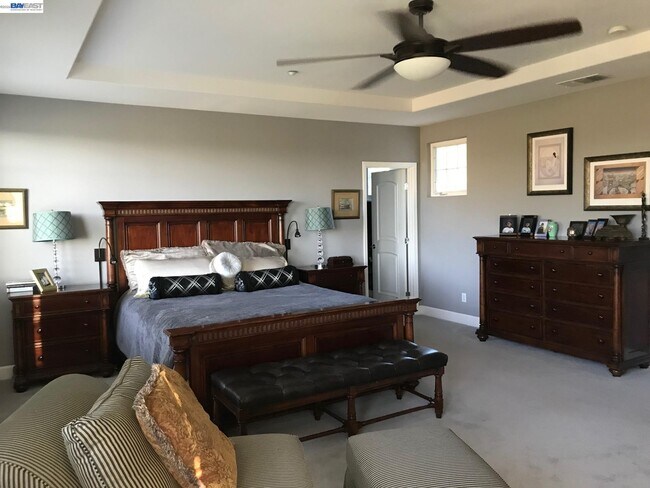 Building Photo - 4455 Tosca Ct