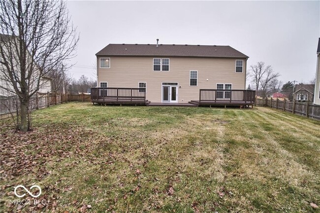 Building Photo - 11080 McDowell Dr