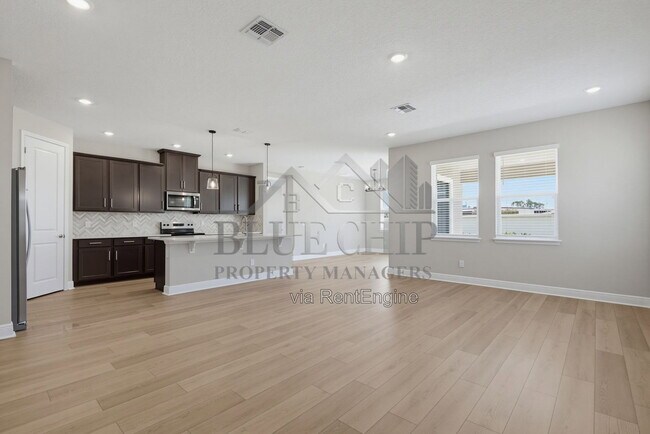 Building Photo - 1000 British Cir