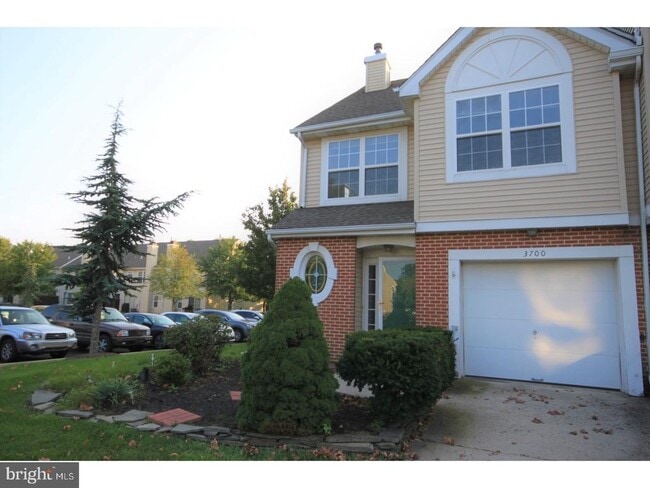 Building Photo - 3700 Harvard Dr