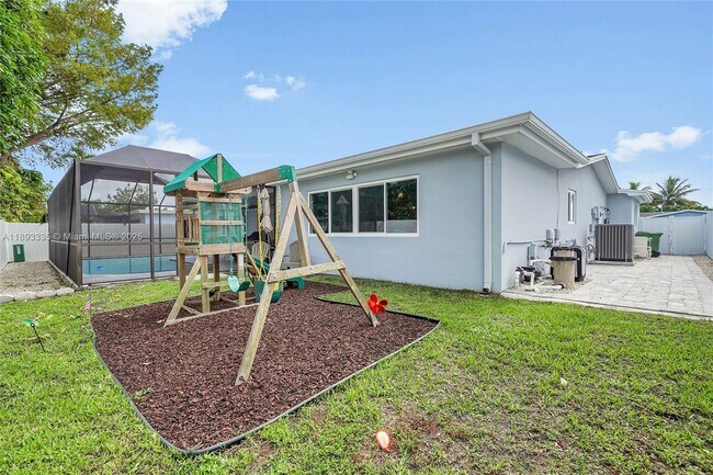 Building Photo - 521 NW 93rd Terrace