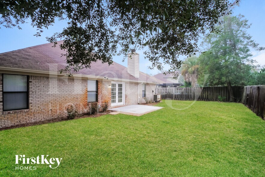 Building Photo - 561 Sparrow Branch Cir