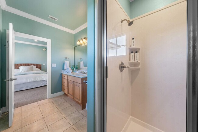 Building Photo - 3204 Sand Dollar Ln