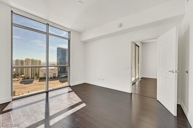 Building Photo - 200 W Sahara Ave