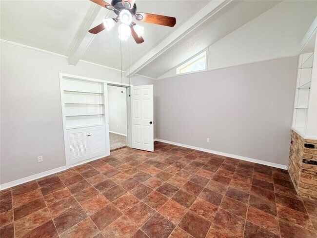 Building Photo - 20729 Canterbury Ln