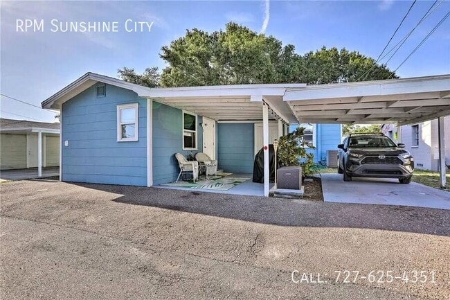 Building Photo - 3730 5th Ave N