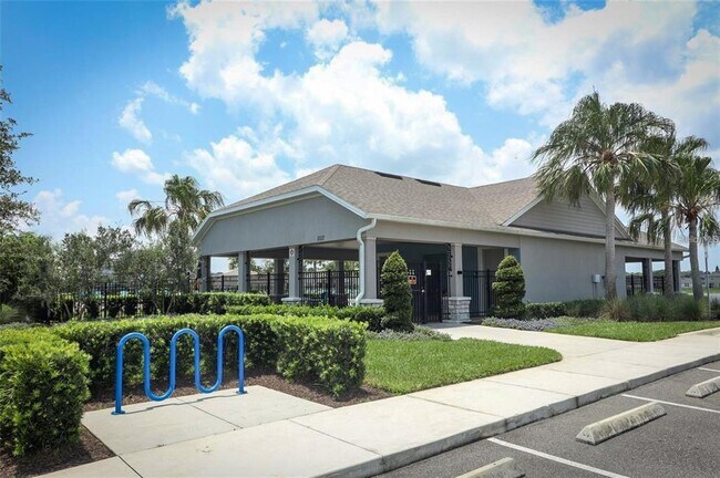 Building Photo - 3940 Silverstream Terrace