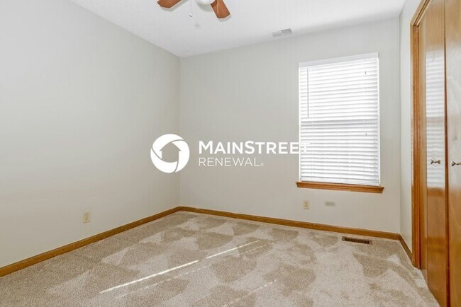 Building Photo - 4 Bedroom Pet-Friendly Home in Olathe, KS ...
