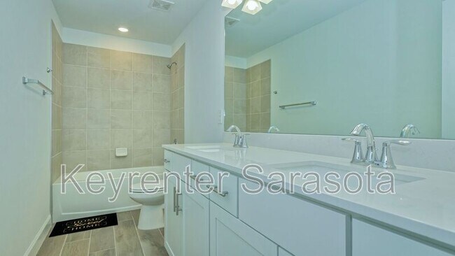 Building Photo - 4873 Seafoam Trl