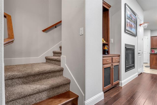 Building Photo - 1229 Harris Hawk Way