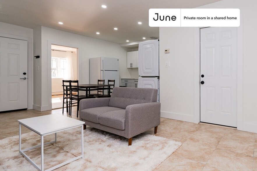 Building Photo - Room in Shared 3 bed/1 bath home in Bedford-Stuyvesant