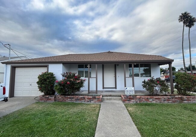 Fantastic San Lorenzo Village Home! Move... - Fantastic San Lorenzo Village Home!   Move...