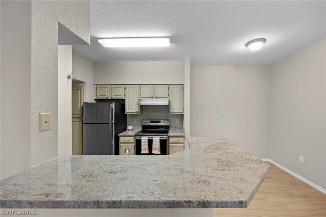 Building Photo - 23500 Walden Center Dr