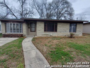 Building Photo - 339 Mink Dr