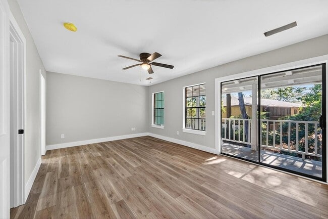 Building Photo - 2943 Cathedral Ln