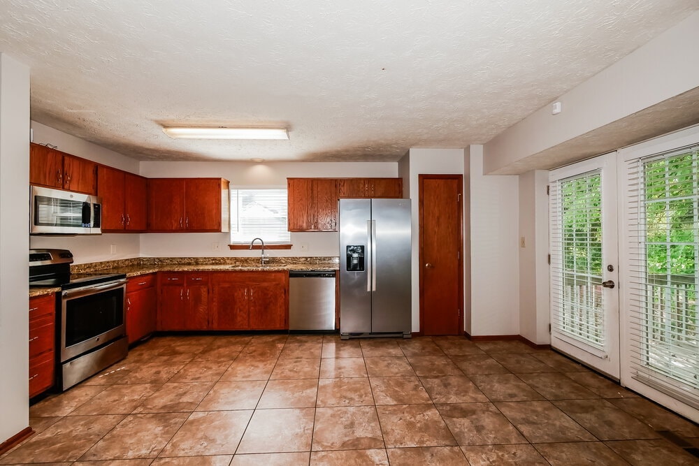 Building Photo - 1750 Catalano Dr