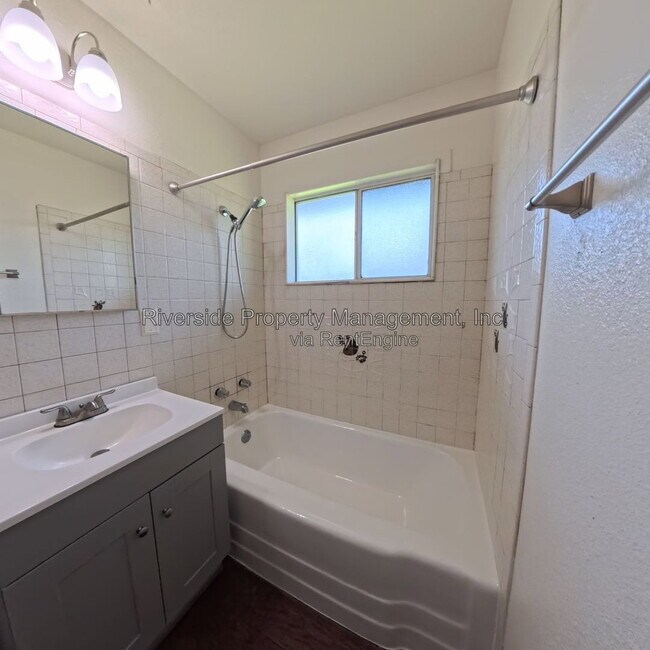 Building Photo - 4084 St George Pl