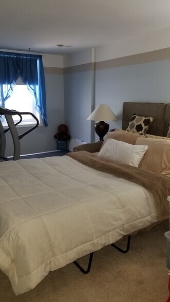 3rd Bedroom - 11956 Hollowwind Ct
