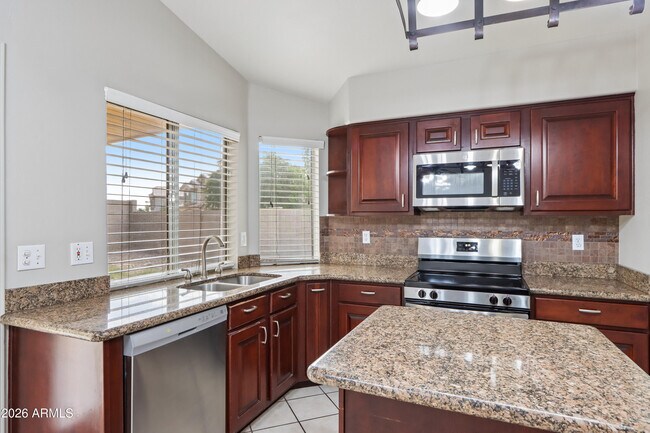Building Photo - 8834 W Jennifer Rose Ct