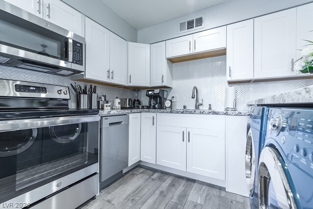 Building Photo - 350 E Desert Inn Rd