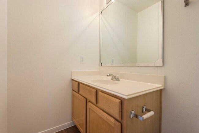 Building Photo - 5063 Akumal Calle