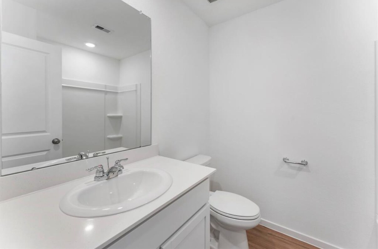 Secondary Bath - 18602 Gravago Ln