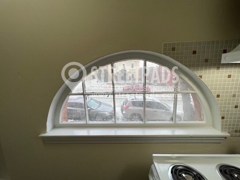 Building Photo - 66 S Huntington Ave