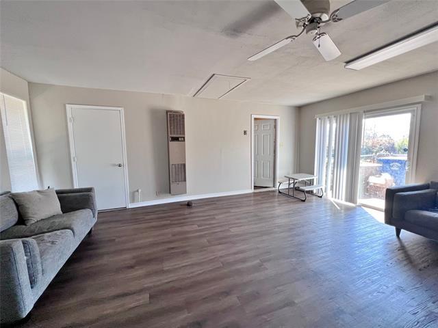 Building Photo - 4219 Oak Arbor Dr