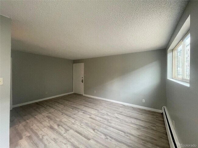 Building Photo - 1622 Alton St