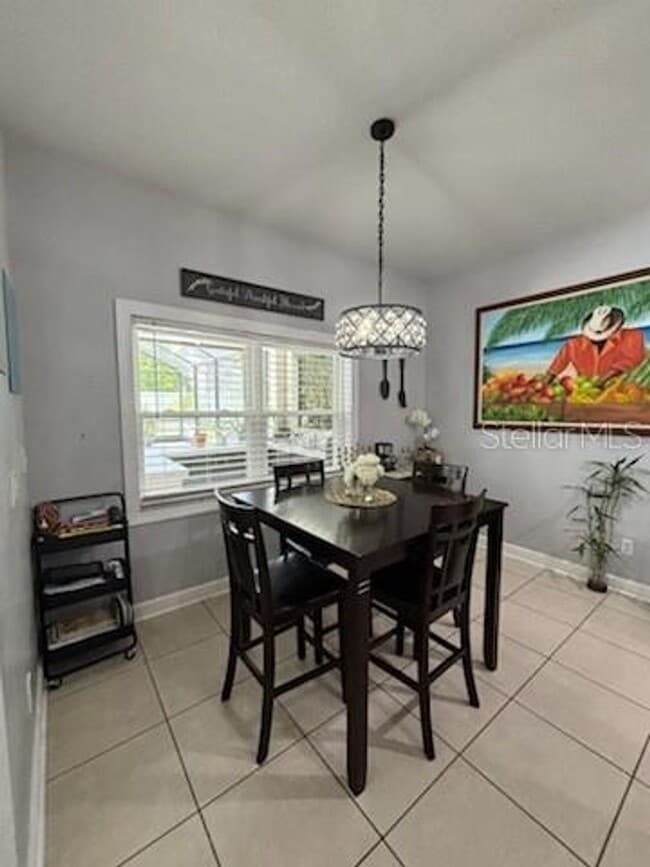 Building Photo - Brighton Lakes Beauty