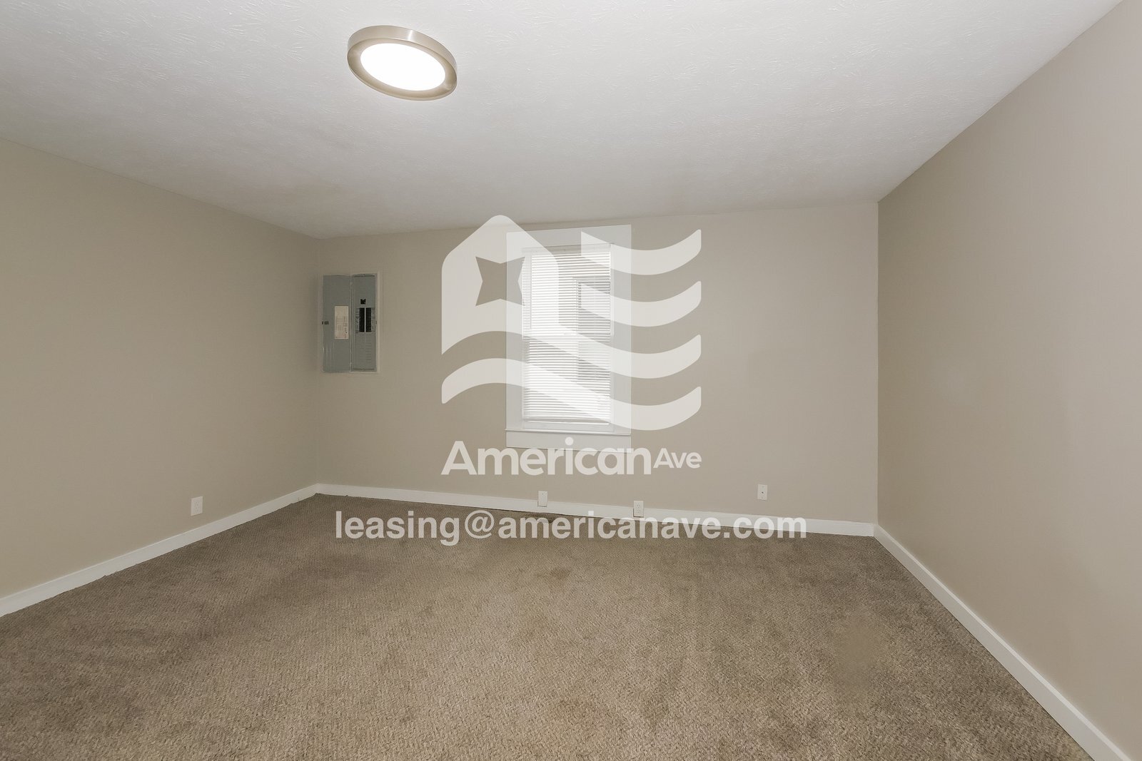 Building Photo - 3513 3rd Ave