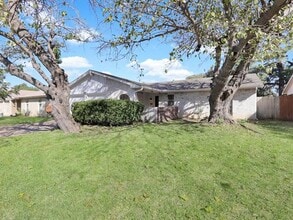 Building Photo - 2309 Norwich Ct