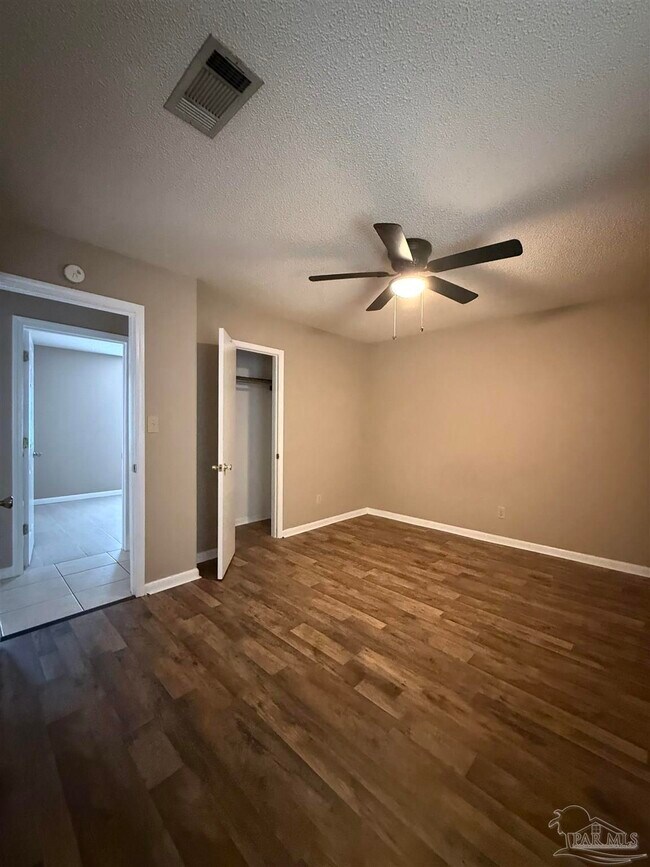 Building Photo - 4204 W Avenida De Golf