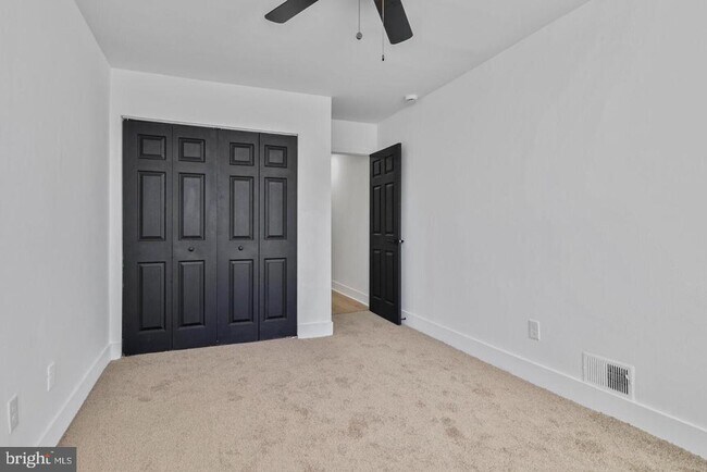 Building Photo - 1706 McCulloh St