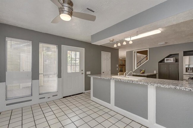 Building Photo - 20227 Tilstock Dr