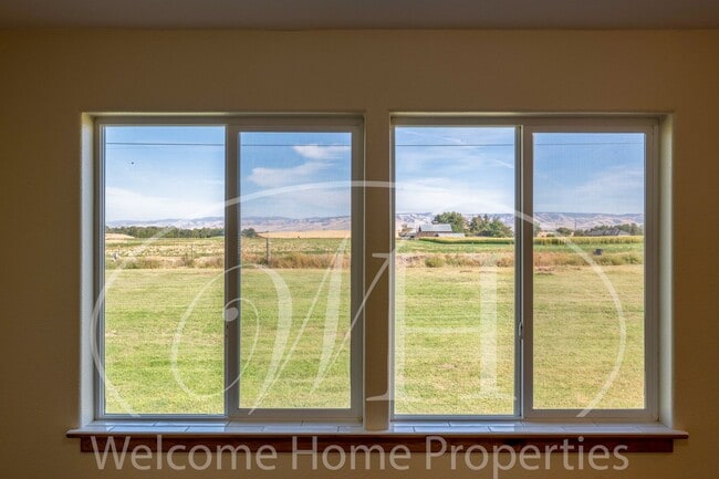 Building Photo - Peaceful Rural Living in Newly Remodeled 3 Bdrm Home