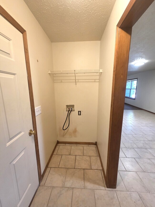 Building Photo - 4507 W Westwood Dr