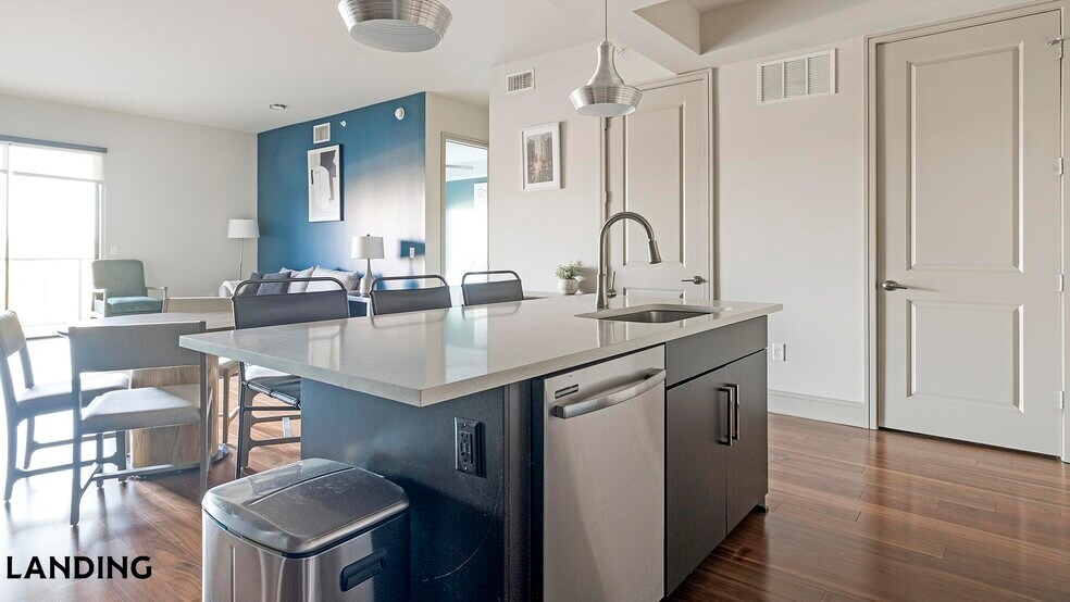 Building Photo - 1414 Wood Hollow Dr